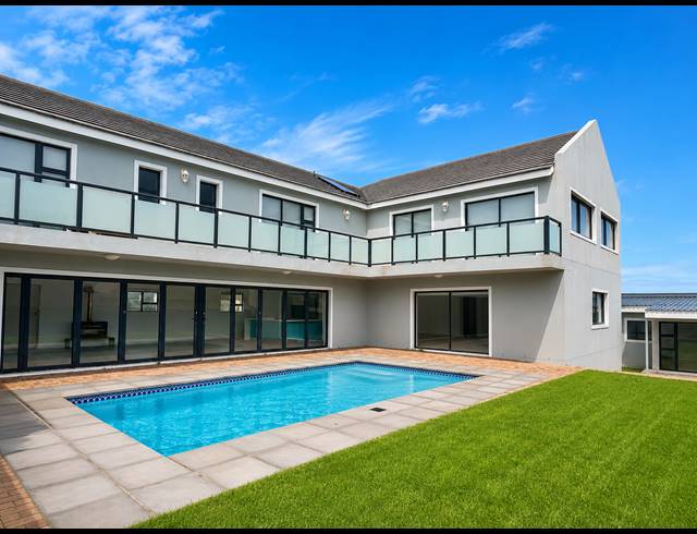 5 BEDROOM HOUSE FOR SALE IN MYBURGH PARK